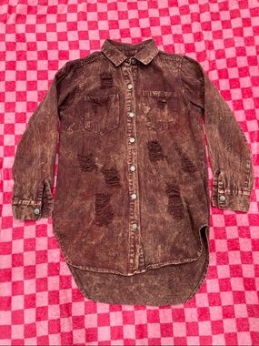 Thrill Washed/Distressed/Discolored Rust Button-Up Shirt
